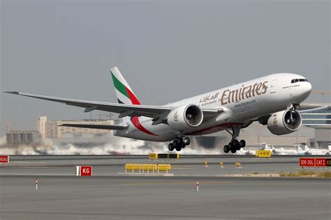 emirates boeing 777 200lr|The Emirates Boeing 777 fleet .